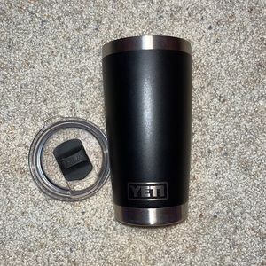 Yeti Tumbler 20oz with Magslider
